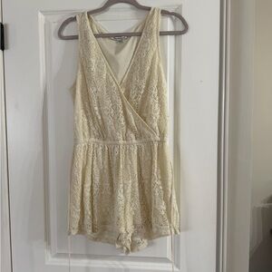 American Eagle Outfitters Cream Lace Romper
